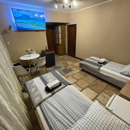 Privet Room With Bathrom 150M From The Beach Zoppot Exterior foto